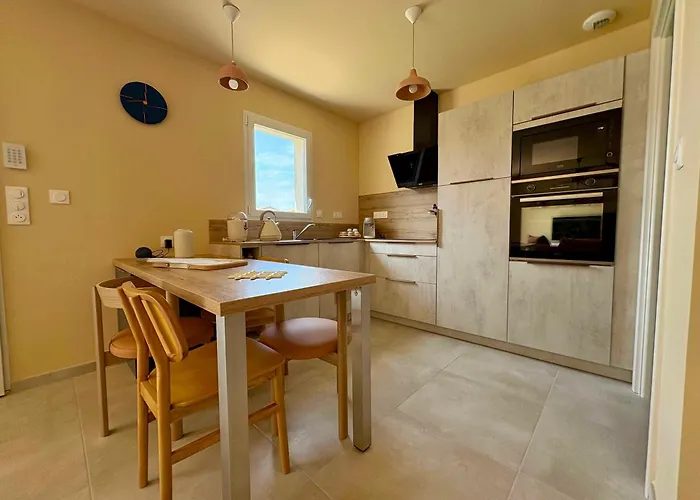 Chez Hamou & Julie *